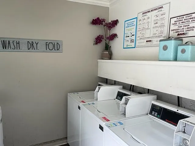 20904 Bloomfield Ave #20 — Photo 10