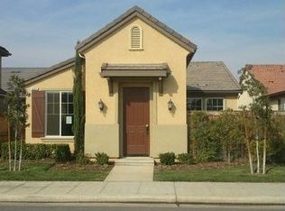 3865 Heritage Ave, Clovis, CA 93619