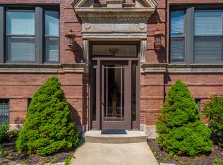 4228 S Champlain Ave APT 1N, Chicago, IL 60653