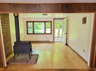 29 Border St #B, Amherst, NH 03031