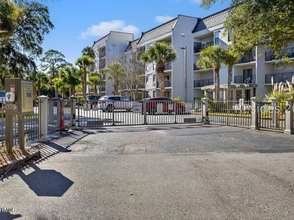 34 S Forest Beach Dr APT C13, Hilton Head Island, SC 29928