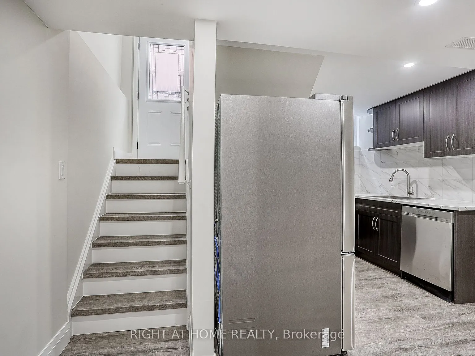 2 bed, $1,799 — Photo 4