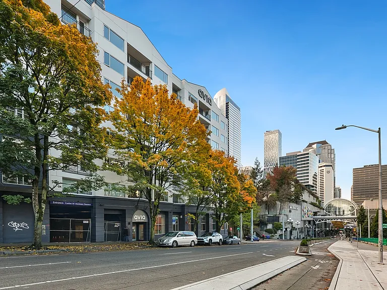 AVIA on Pike Street — Photo 61
