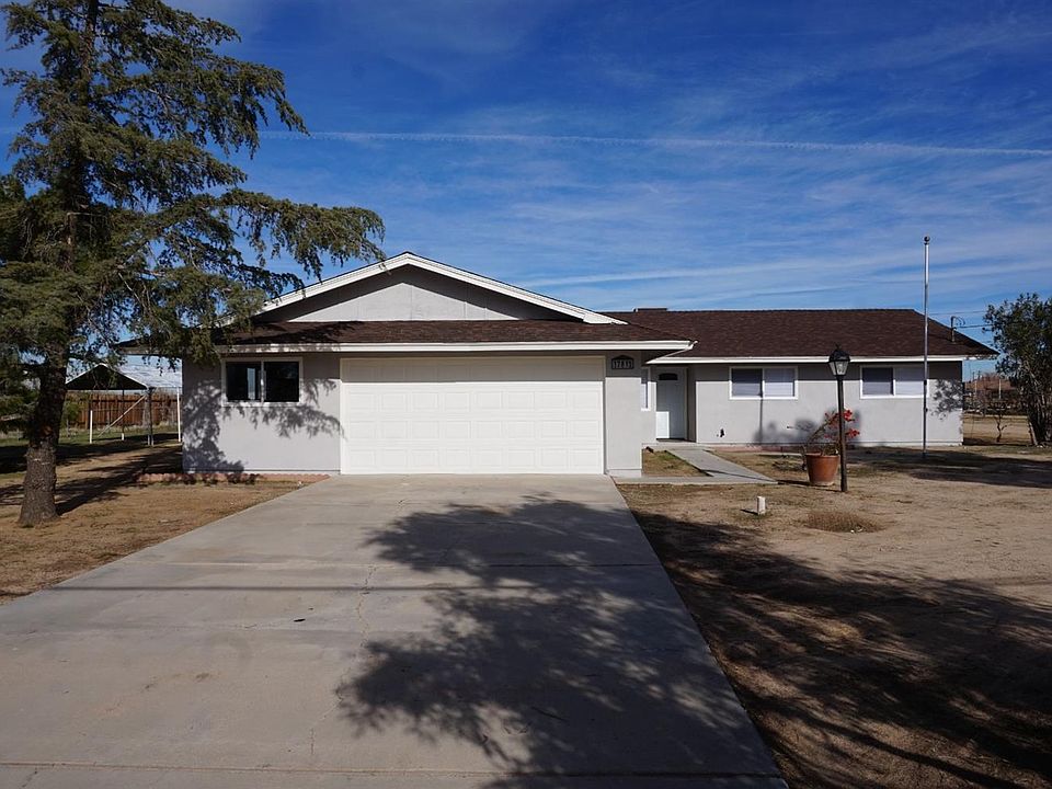 1st image of 17810 Eucalyptus St