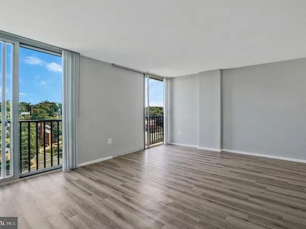 4600 S Four Mile Run Dr APT 1109, Arlington, VA 22204
