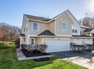 1525 Meadowsedge Ln, Carpentersville, IL 60110