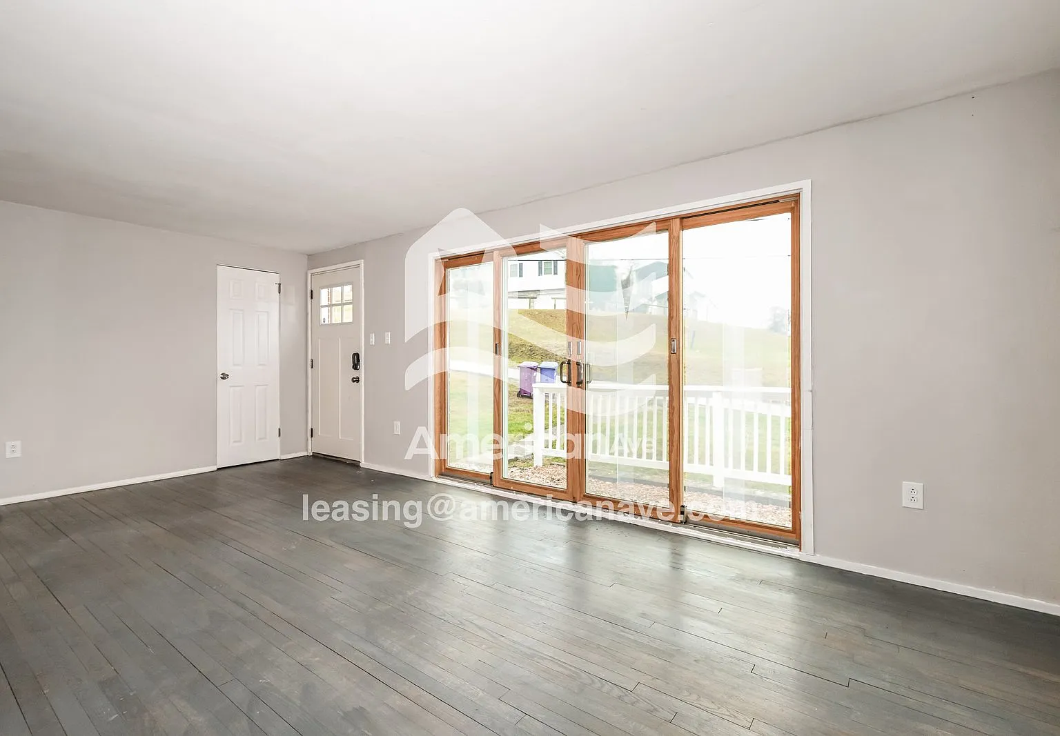 2 bed, 1.0 bath, 900 sqft, $1,220 — Photo 3