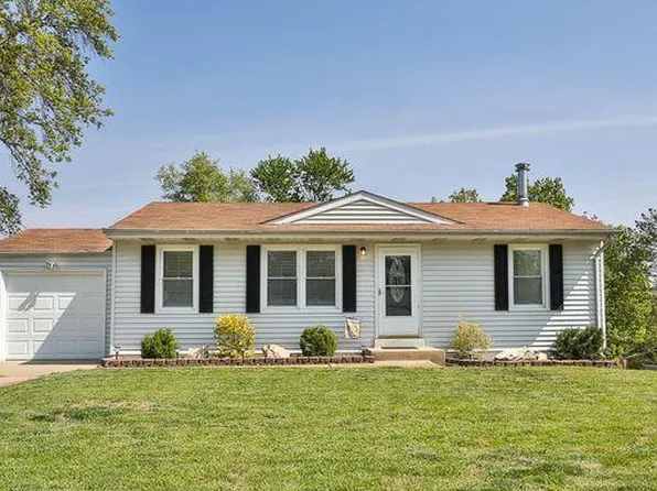 11053 Ridge Forest Ct, Saint Louis, MO 63126