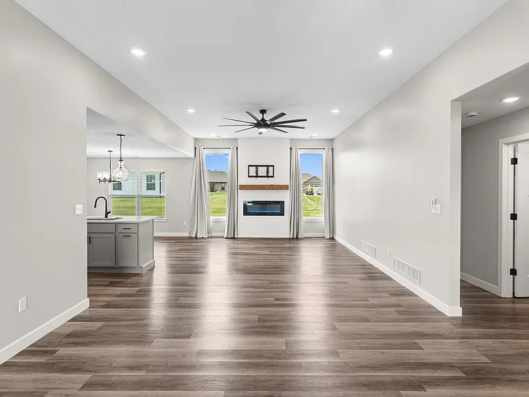 14601 Wellstead Dr — Photo 6