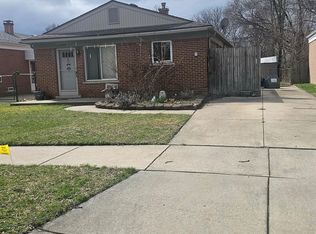 5608 Detroit St, Dearborn Heights, MI