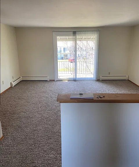 1 Harvey Dr #7 — Photo 2