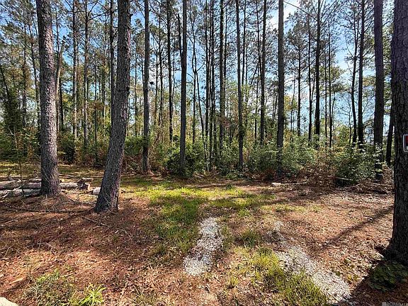 3rd image of H Cologne Rd