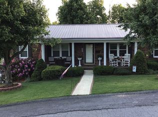 113 Friar Ln, Princeton, WV 24740