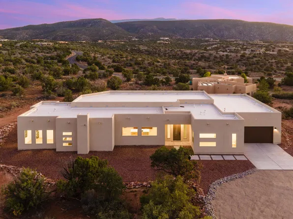 279 Star Meadow Rd, Placitas, NM 87043