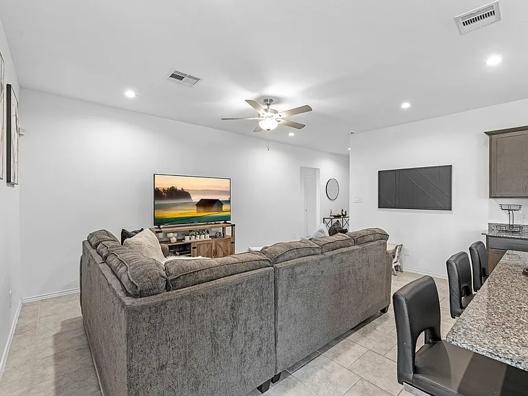 7534 Cynomys Ct — Photo 12