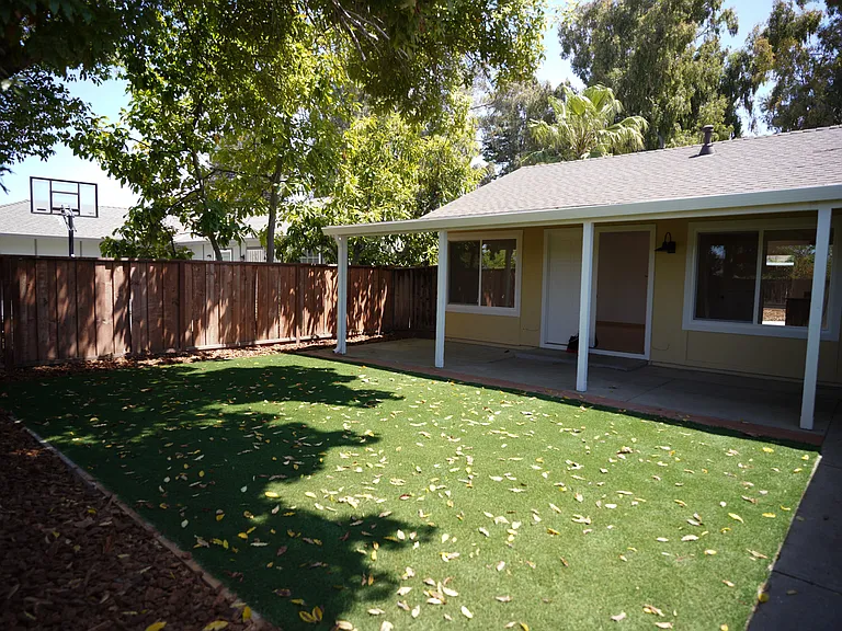 1510 Sierraville Ave — Photo 2