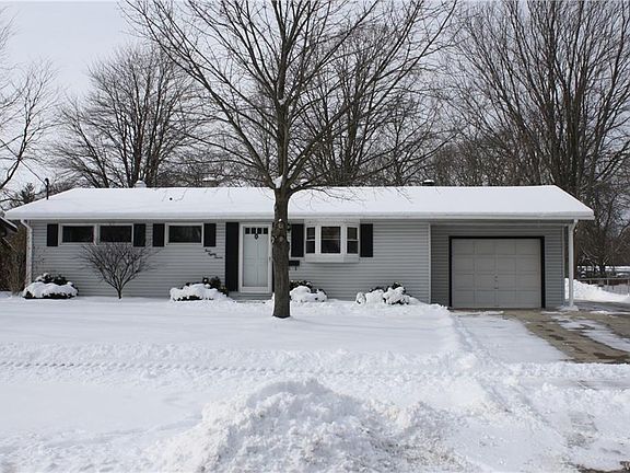 2nd image of 487 Westwood Ave