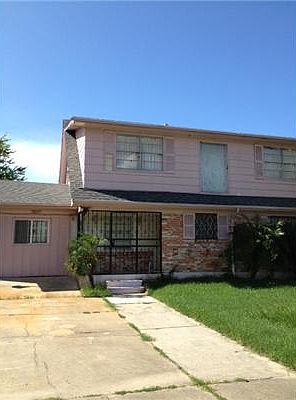 2nd image of 13077 Sevres St
