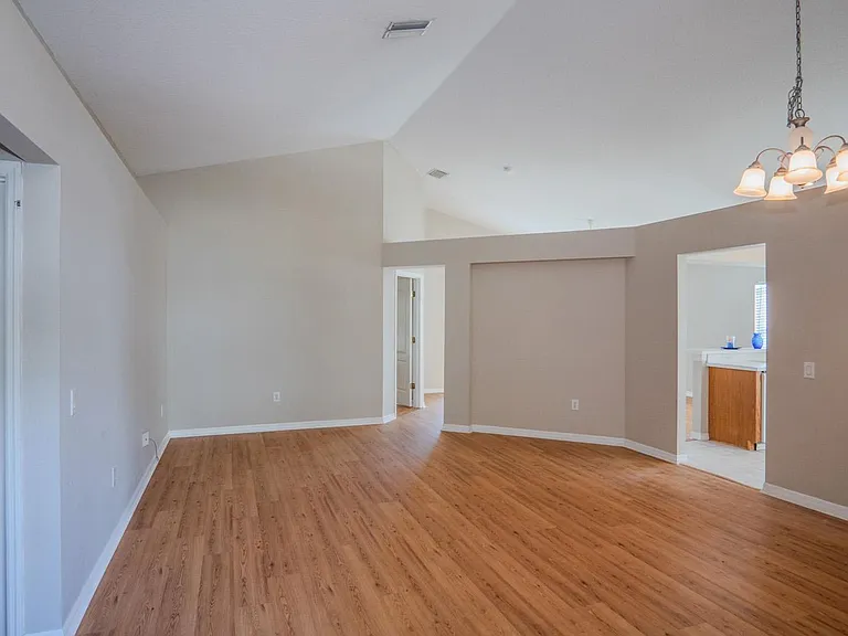 10815 Lakeside Vista Dr — Photo 11
