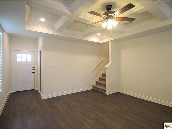 2nd image of 322 Untermaier Dr