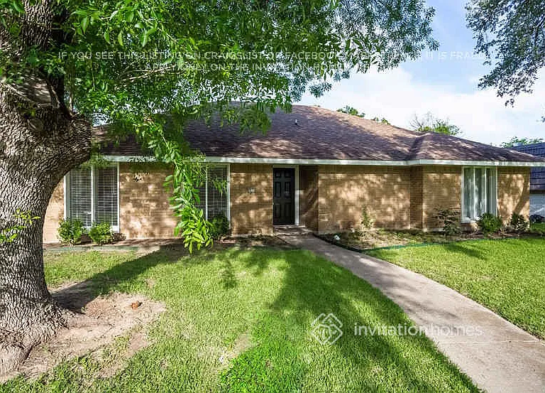 6616 Braddock Pl — Photo 3