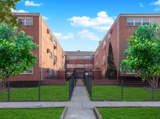 6969 N Ashland Ave #106, Chicago, IL 60626