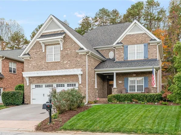 213 Cabot Dr, Winston Salem, NC 27103