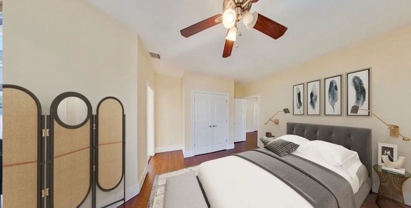 73 Westland Ave — Photo 3
