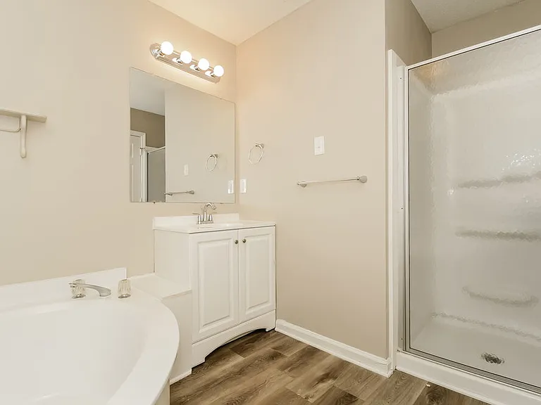 45 Kingswood Club Dr — Photo 14