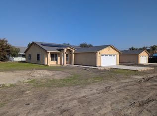 195 Clayton Ave, Stockton, CA 95206