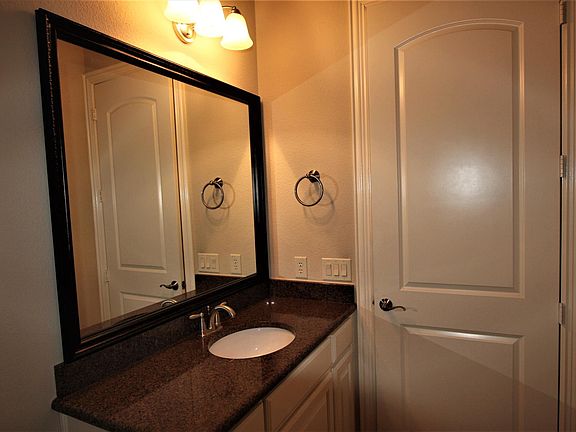 4th image of 5604 Rowlett Creek Way