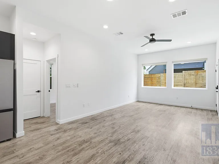 505 Thelma Dr #B — Photo 6