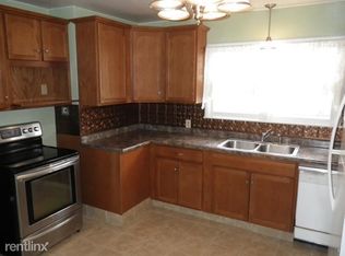 1000 1st St NW LOWR #, Mandan, ND 58554