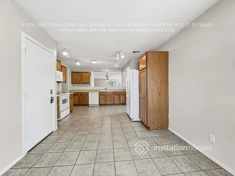 43893 W Cowpath Rd — Photo 7
