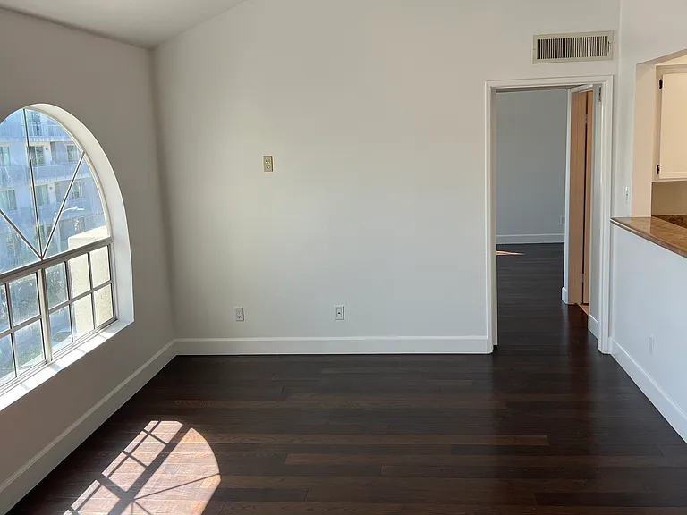 1517 Armacost Ave #301 — Photo 11