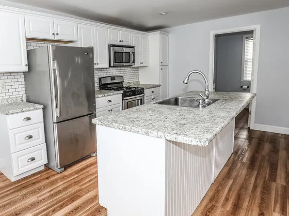 27 Blodget Street, Manchester, NH 03104