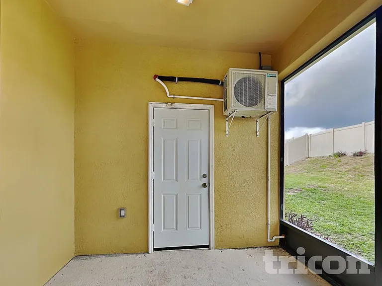 2361 Sanderling St — Photo 15