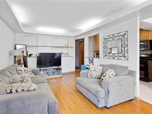 2nd image of 103-09 Avenue L