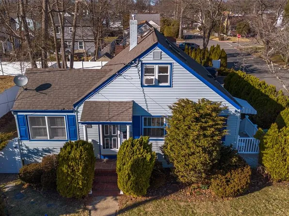 175 Hillside Ave, Bergenfield, NJ 07621