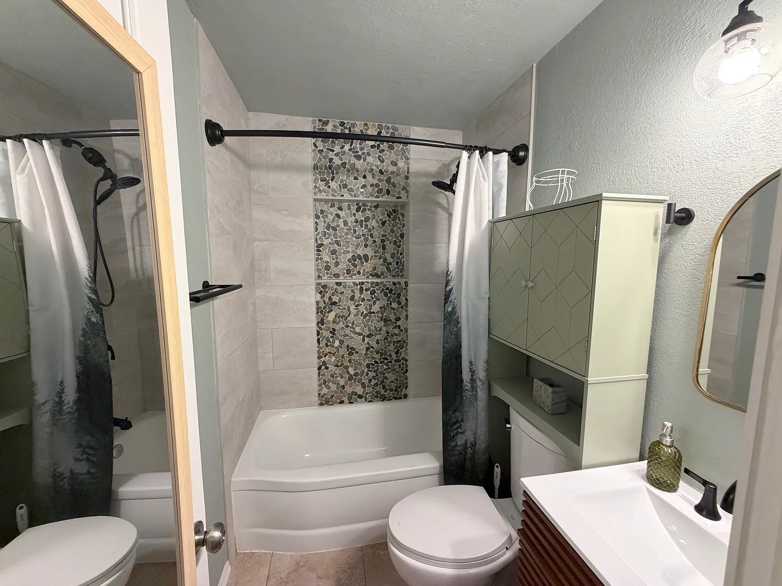 Sprague — Photo 3