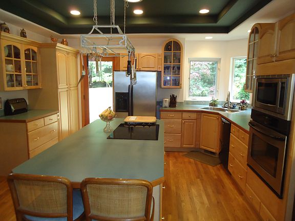4th image of 5905 Pioneer Park Pl