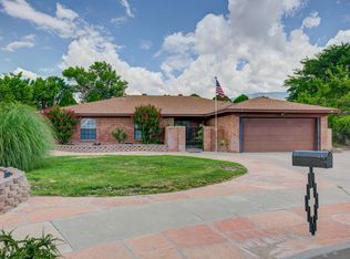 5612 Cresta Luna Ct NE, Albuquerque, NM 87111