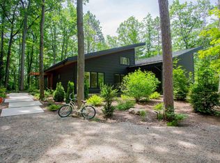 7103 Lake View Rdg, Lake Ann, MI 49650