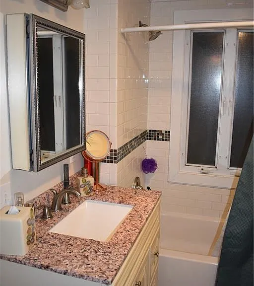 181 Leete St #1 — Photo 11
