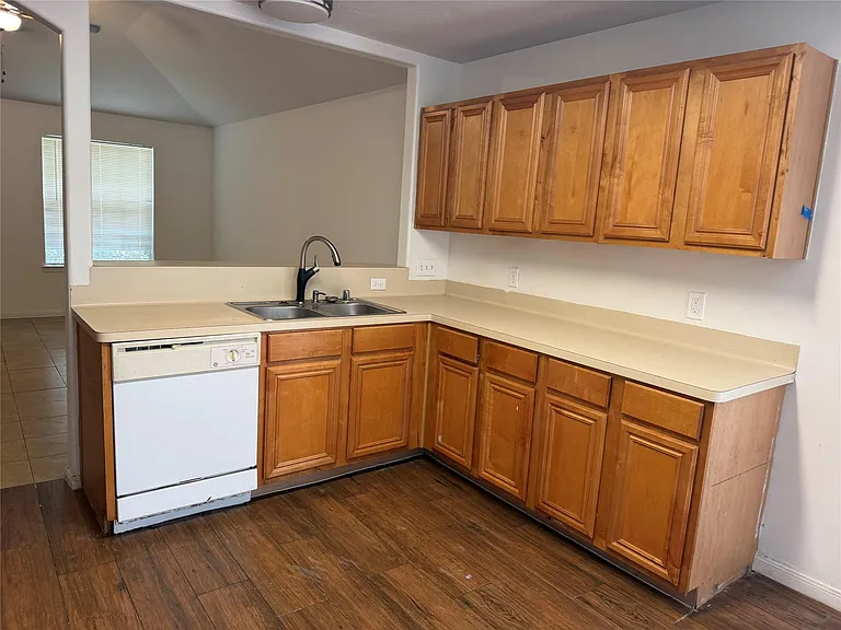 19322 Otter Trail Ct — Photo 11
