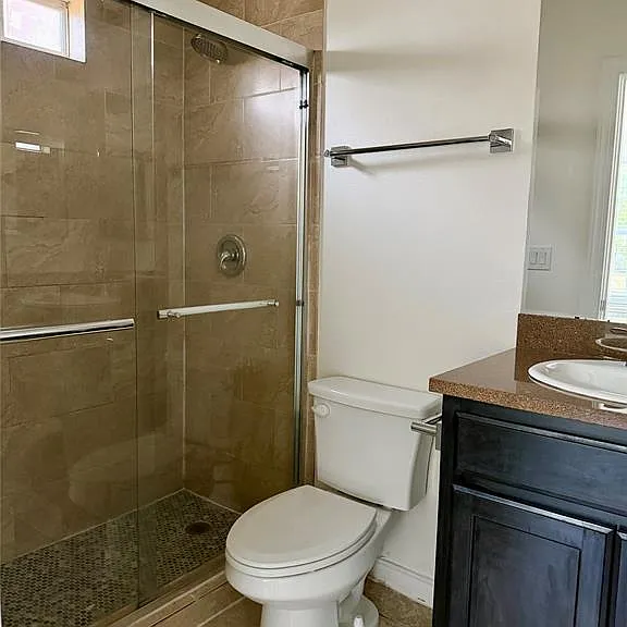 398 Mesa Dr #D — Photo 9