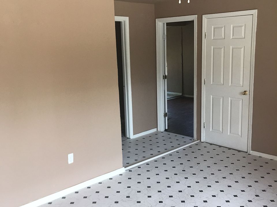 1st image of 3365 E 26th St