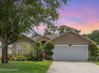 936 Tavernier Cir NE, Palm Bay, FL 32905