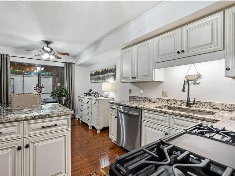 2163 Vaden Village Dr — Photo 16