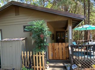 101B Rogue Riffle Dr, Grants Pass, OR 97526